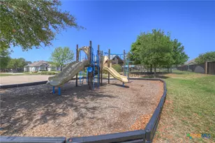 263 Hamburg Ave, New Braunfels, TX 78132 - Photo 47