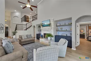 263 Hamburg Ave, New Braunfels, TX 78132 - Photo 7