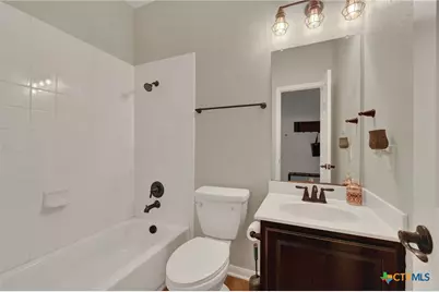 263 Hamburg Avenue, New Braunfels, TX 78132 - Photo 23