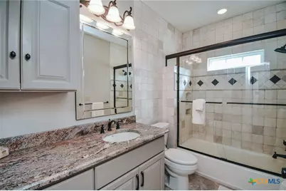 108 Ontario Street, Victoria, TX 77905 - Photo 17