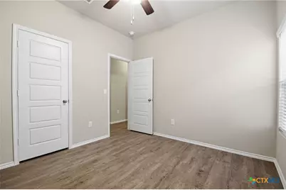 292 Legacy Circle, New Braunfels, TX 78130 - Photo 15