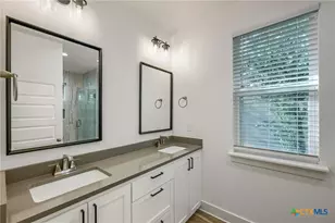 18800 Hogan Cir, Leander, TX 78645 - Photo 23