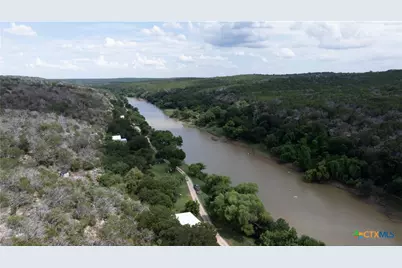 2212 N River Road, Lampasas, TX 76550 - Photo 35