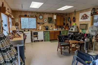 2212 N River Road, Lampasas, TX 76550 - Photo 19