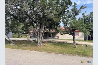 551 Ramblewood Drive, Canyon Lake, TX 78133 - Photo 3