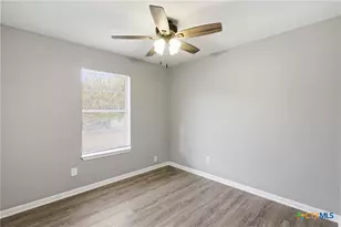 1400 Magnolia St, Belton, TX 76513 - Photo 19