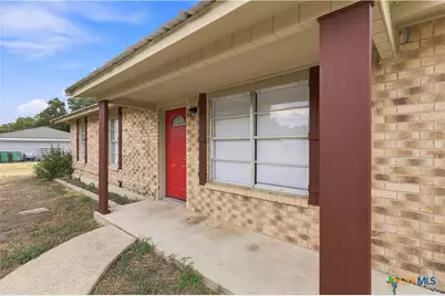 1400 Magnolia Street, Belton, TX 76513 - Photo 3
