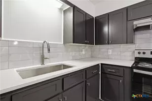 1400 Magnolia St, Belton, TX 76513 - Photo 9