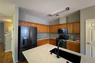 701 Sampson, Kyle, TX 78640 - Photo 7