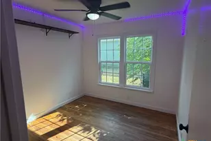 1801 E Walnut Ave, Victoria, TX 77901 - Photo 9