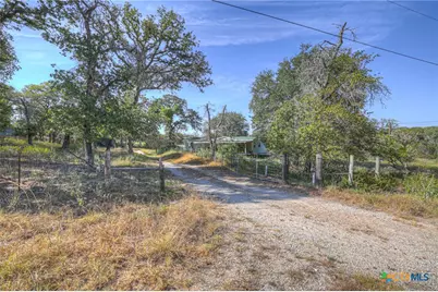 3912 Hickory Forrest Drive, Seguin, TX 78155 - Photo 23