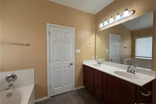 302 Sandra Sue Dr, Killeen, TX 76542 - Photo 13