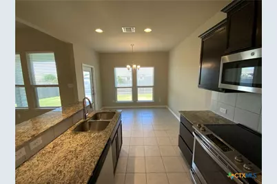 1110 Lakeway Crossing Drive, Temple, TX 76502 - Photo 9
