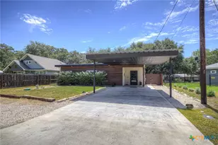 1630 Canyon Edge, Canyon Lake, TX 78133 - Photo 5