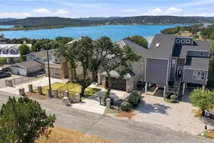 174 Edge Hill Dr, Canyon Lake, TX 78133 - Photo 1