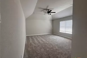 5712 Redfish Ct, Belton, TX 76513 - Photo 5