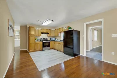 580 E Zipp Road, New Braunfels, TX 78130 - Photo 31
