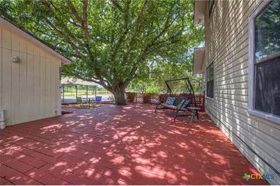 580 E Zipp Road, New Braunfels, TX 78130 - Photo 41