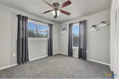 580 E Zipp Road, New Braunfels, TX 78130 - Photo 25