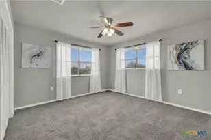580 E Zipp Rd, New Braunfels, TX 78130 - Photo 25
