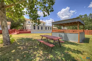 580 E Zipp Rd, New Braunfels, TX 78130 - Photo 45