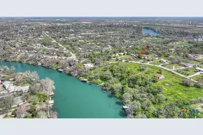 580 E Zipp Road, New Braunfels, TX 78130 - Photo 47