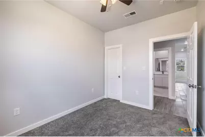 600 Kimbro Street, Taylor, TX 76574 - Photo 15