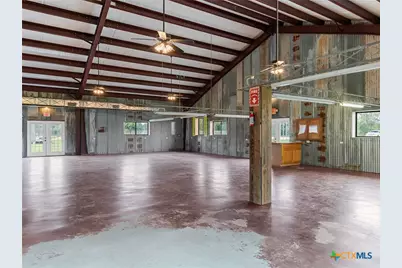 1401 N Wells Street, Edna, TX 77957 - Photo 9