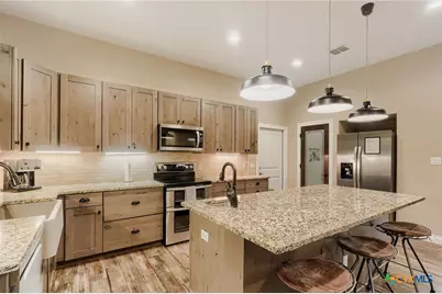 441 Eagle Lane, Fischer, TX 78623 - Photo 11
