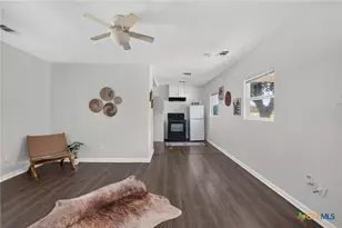 1208 S 26th St, Temple, TX 76501 - Photo 7