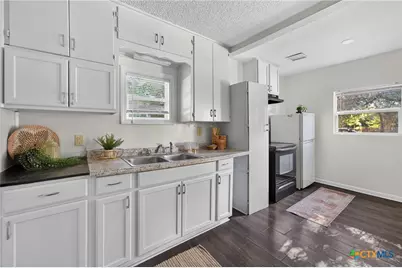 1208 S 26th Street, Temple, TX 76501 - Photo 11
