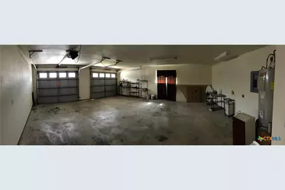 2722 N Heynis, New Braunfels, TX 78130 - Photo 21