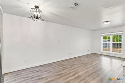 1501 N Wall Street, Belton, TX 76513 - Photo 13