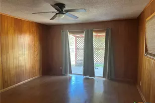 408 Royal Oak Dr, Victoria, TX 77905 - Photo 9