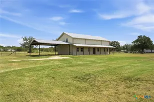 373 Cross Rd, Kingsbury, TX 78638 - Photo 1
