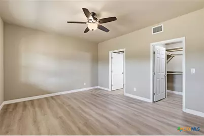 373 Cross Road, Kingsbury, TX 78638 - Photo 9