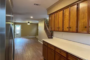 105 Blanco St, San Marcos, TX 78666 - Photo 3