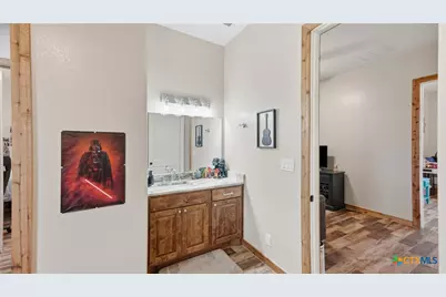 12093 Sulphur Springs Road, Adkins, TX 78101 - Photo 17