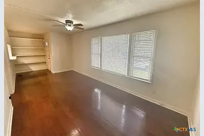 460 Comal Avenue, New Braunfels, TX 78130 - Photo 5