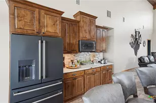12093 Sulphur Springs Rd, Adkins, TX 78101 - Photo 7