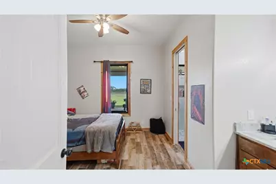 12093 Sulphur Springs Road, Adkins, TX 78101 - Photo 15