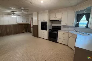 421 Fm 1600, Cameron, TX 76520 - Photo 5