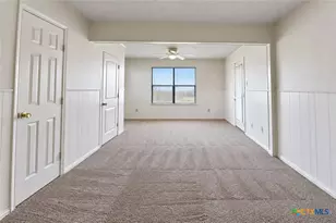 2018 Newton Dr, Killeen, TX 76549 - Photo 5