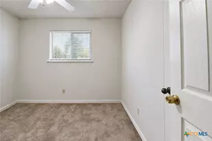 2018 Newton Dr, Killeen, TX 76549 - Photo 33