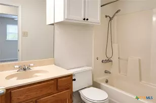 2018 Newton Dr, Killeen, TX 76549 - Photo 9