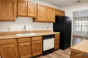 2018 Newton Dr, Killeen, TX 76549 - Photo 3