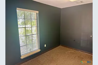 2001 Medical Parkway #D4, San Marcos, TX 78666 - Photo 3