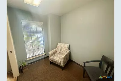 2001 Medical Parkway #D4, San Marcos, TX 78666 - Photo 9