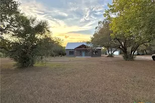 84 Paloma Rd, Victoria, TX 77905 - Photo 35