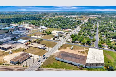1508 N Ben Jordan Street, Victoria, TX 77901 - Photo 5